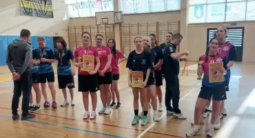 Powiatowa Licealiada w Nowym Targu wyłoniła najlepsze drużyny w koszykówce 3x3
