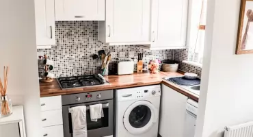 Jakie meble do małej kuchni w bloku?