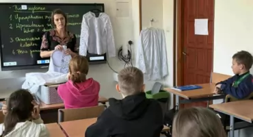 Warsztaty haftu białego z Krystyną Stramą - lekcja 