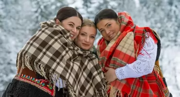 Zespół Zora prezentuje autorską pastorałkę „Dar od Nieba”