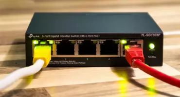 Jak skutecznie zabezpieczyć domową sieć Wi‑Fi i ukryć swój adres IP?