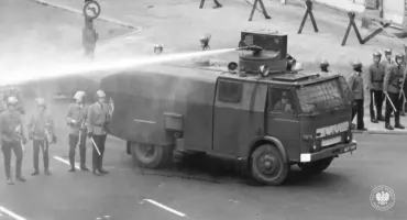 13 grudnia 1981 roku - 44 lata od wprowadzenia stanu wojennego