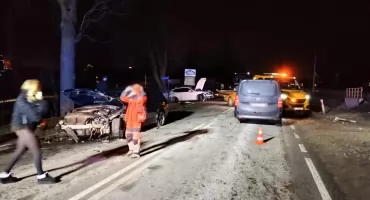 Zderzenie kilku samochodów na zakopiance - policja apeluje o rozsądek i trzeźwość za kierownicą