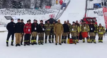 Puchar Świata w skokach narciarskich w Zakopanem - strażacy zabezpieczają zawody na Wielkiej Krokwi