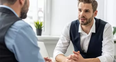 Jak rozpoznać, że psychoterapia może realnie pomóc i czego się po niej spodziewać?