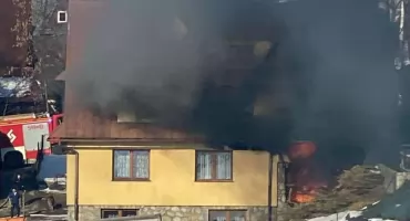 Poronin. Pożar w części garażowej budynku mieszkalnego