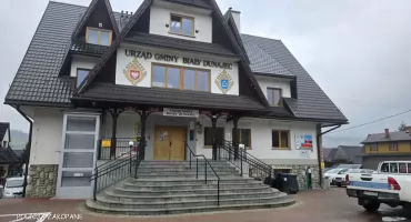 Policyjny punkt przyjęć uruchomiony w Białym Dunajcu