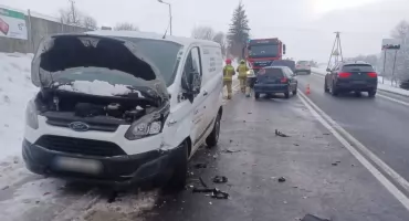 Kolizja trzech aut w Jabłonce - na szczęście bez osób poszkodowanych