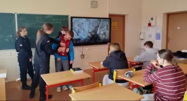 Dzień Otwarty w liceum mundurowym w Nowym Targu - pokazy służb i spotkania z kadetami