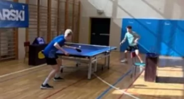 Szkolny turniej tenisa stołowego w Nowym Targu. Znamy zwycięskie drużyny