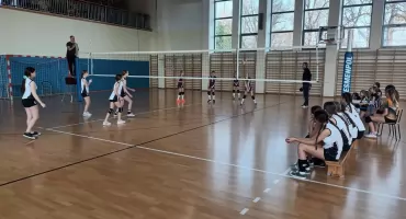 Sportowe emocje w Cichem. Turniej mini siatkówki rozstrzygnięty