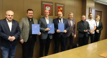 Umowa na modernizację „Sokoła” w Nowym Targu podpisana