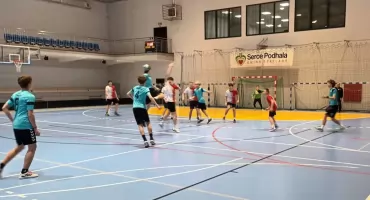 Szaflary. Turniej piłki ręcznej szkół podstawowych. Gospodarze wywalczyli awans