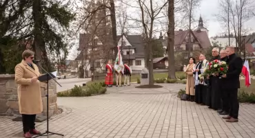 Pamięć, która zobowiązuje. Poronin uczcił ofiary Katynia