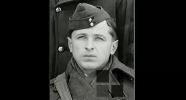 Ludwik Tadeusz Cieślak (Cameron) z Podczerwonego - przedwojenny pilot instruktor, lotnik bojowy, wieloletni jeniec wojenny