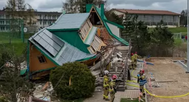 Po eksplozji w Maniowach wydano zakaz zbliżania się do budynku - wójt gminy Czorsztyn z oświadczeniem i apelem do mieszkańców