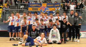 Kolejne złoto dla Szarotki Nowy Targ. Juniorzy młodsi dominują w unihokeju. 