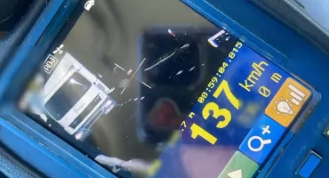  BMW na liczniku 137 km/h. Kolejny kierowca bez prawa jazdy