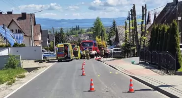 Nastolatek z ciężkimi obrażeniami po upadku na hulajnodze trafił do szpitala w Krakowie