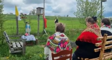 Majówki w plenerze - historia, która wciąż żyje w sercach ludzi
