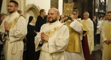 Kacper Lendecki z Nowego Targu przyjął święcenia kapłańskie na Wawelu - wyjątkowa droga nowego kapłana