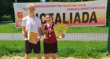 ZSO nr 1 wygrało powiatową licealiadę w siatkówce plażowej