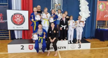 Pięciu mistrzów Polski wraca na Podhale. Świetny występ zawodników EdArt w Szczebrzeszynie