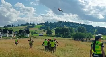 Poważny wypadek w Białce Tatrzańskiej. Lądował śmigłowiec TOPR, droga jest zablokowana