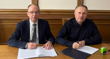  Nowa sala gimnastyczna powstanie przy Szkole Podstawowej nr 2 w Nowym Targu. Umowa została podpisana