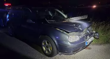 W Jabłonce na chyżniance samochód osobowy zderzył się z sarną  . Interweniowały służby