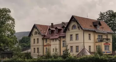 Czy warto jechać do Kudowy-Zdroju na wakacje? Atrakcje, noclegi i wszystko, co musisz wiedzieć