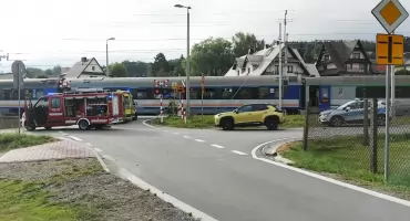 Pociąg potrącił rowerzystę - poważny wypadek w Rabie Wyżnej