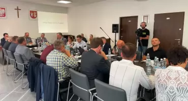 Burzliwa dyskusja radnych w Szaflarach nad 
