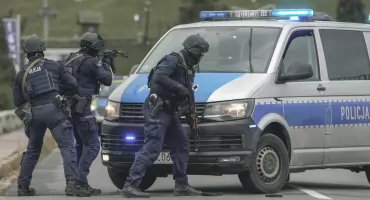 TAMA 2026. Służby ćwiczyły działania w rejonie zapór w Niedzicy i Sromowcach Wyżnych