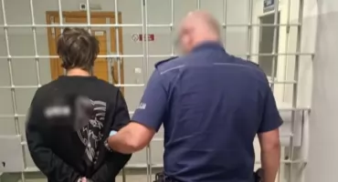 14 zarzutów i trzy miesiące aresztu - 23-latek odpowie za serię przestępstw