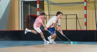 Trzy gole Kamila Luberdy. Juniorzy Szarotki pokonali Olimpię Łochów 5:3