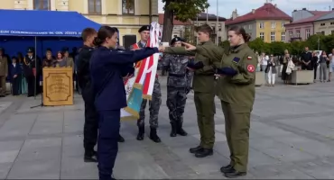 Ślubowanie kadetów – mundurowym świętem na rynku