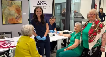 Akademia wychodzi naprzeciw Seniorom